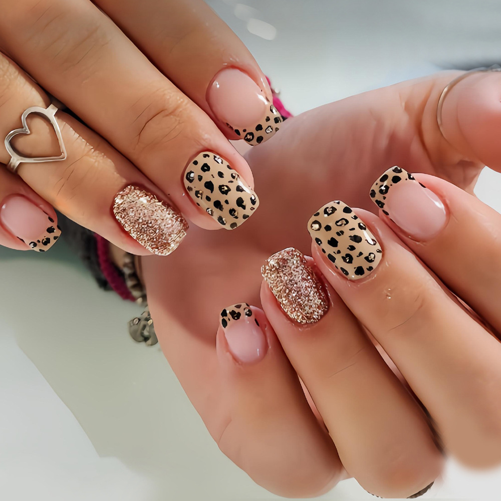 Nail Art Leopard - أظافر صناعية قصيرة طويلة للنساء والفتيات