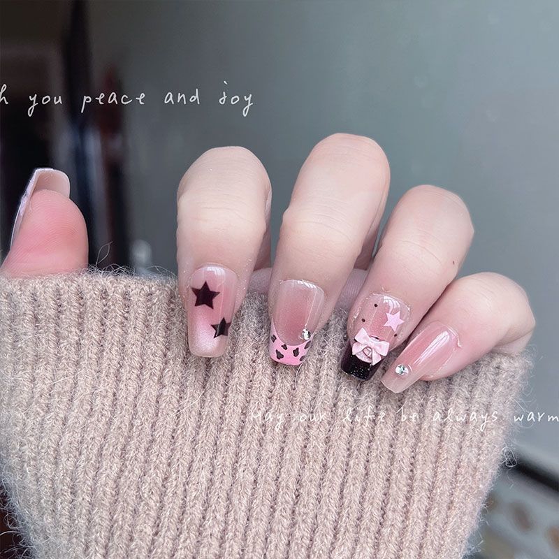 10 قطع أظافر صناعية قصيرة مربع - مراجعة Nail Art Leopard وسعره