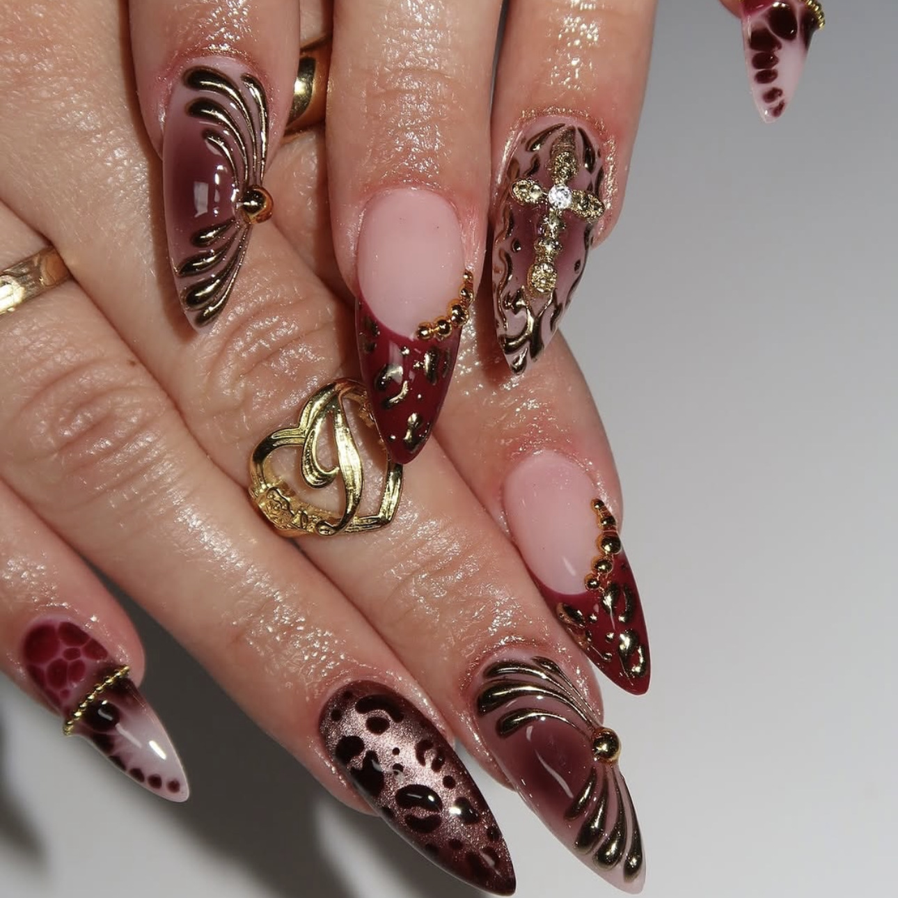 أظافر صناعية متدرجة اللون من ا - مراجعة Nail Art Leopard وسعره